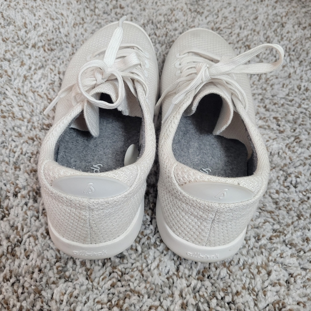 Women's AllBirds - Picture 3 of 3
